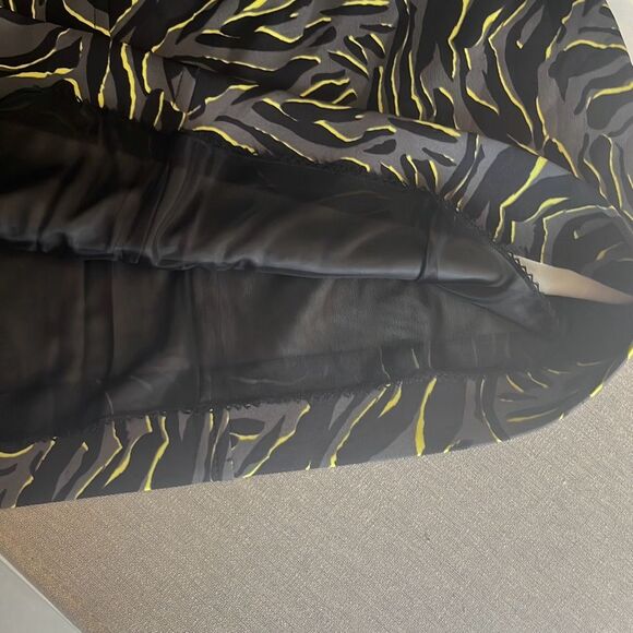 Marc Cain Sports N4 US 10 Animal Print Mini Skirt Black Green Lined $230 NWT - Picture 7 of 13